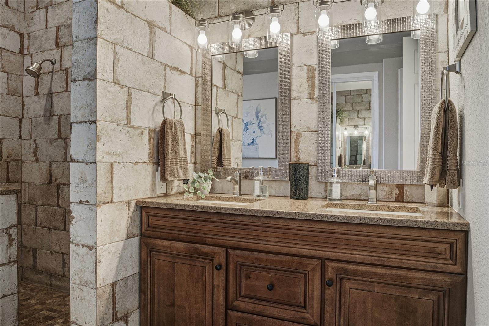 LAKE JOVITA GOLF & COUNTRY CLUB PH 01 - Residential