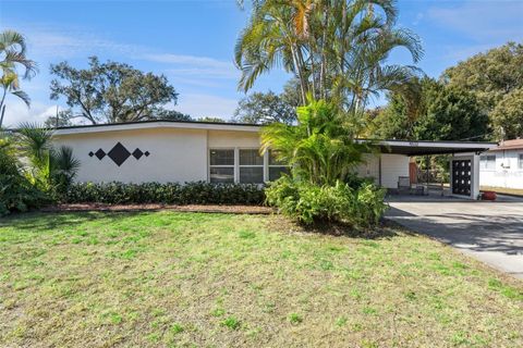 Photo of 4532 Bradley Avenue, Orlando, FL 32839 (MLS # O6376973)