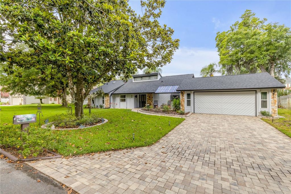 Photo of 70 Timberlake Lane, Ormond Beach, FL 32174 (MLS # O6407690)