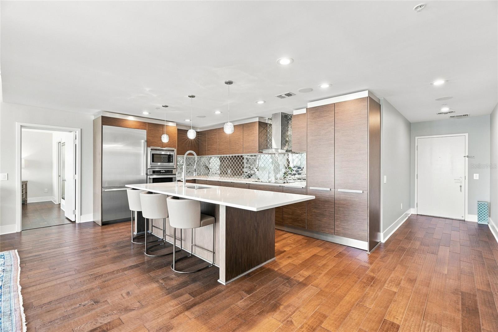 175 1ST STREET S 2701