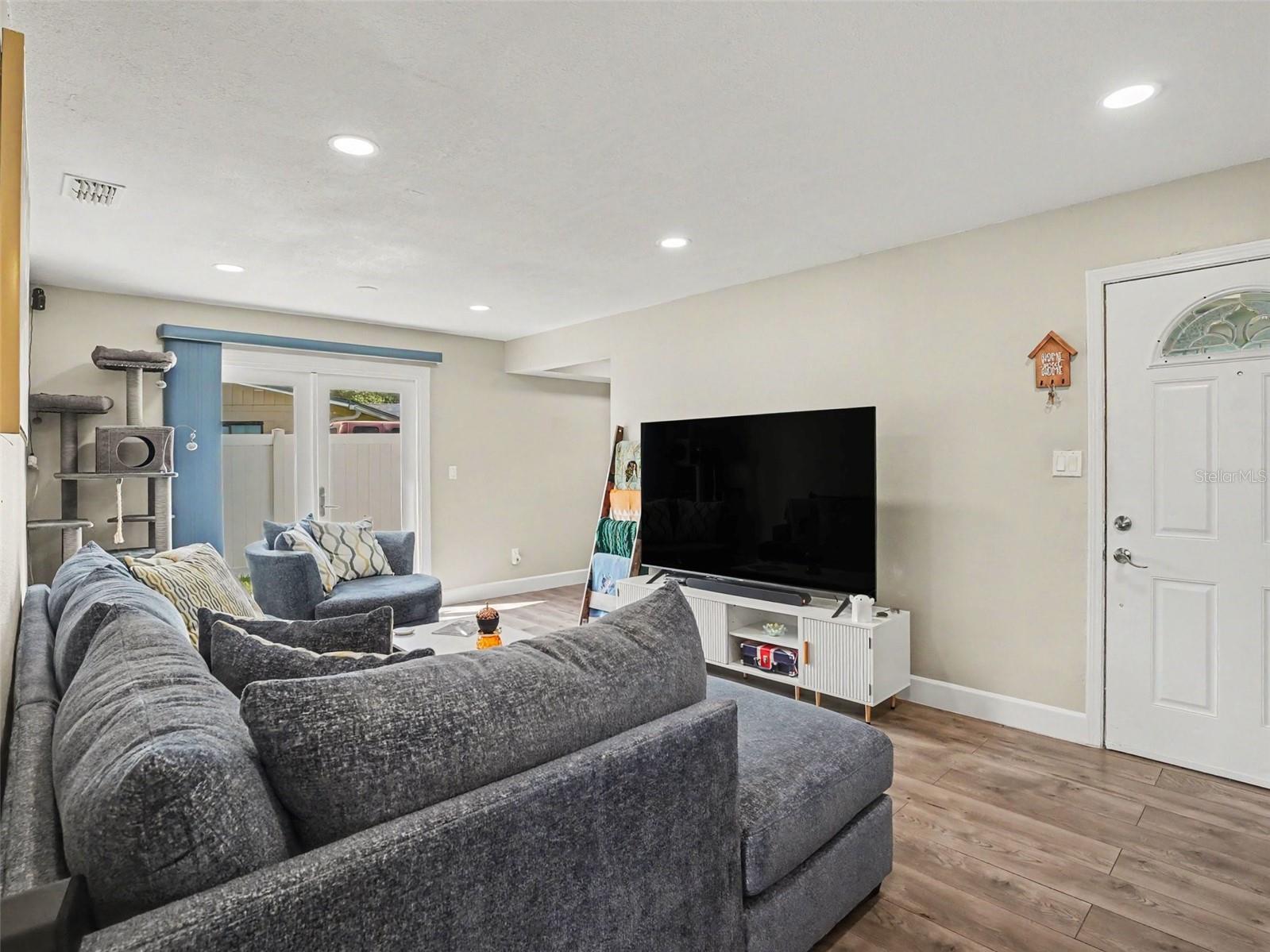 315 AMADOR CIRCLE