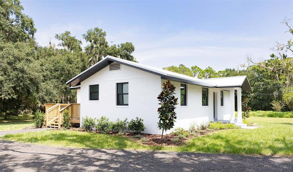 Photo of 2463 Pioneer Trail, New Smyrna Beach, FL 32168 (MLS # NS1089048)