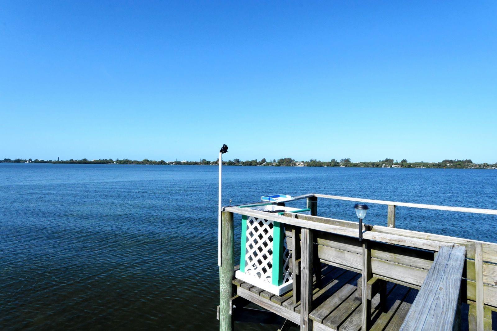 EDGEWATER/HIDDEN BAY PH IL BLD - Residential