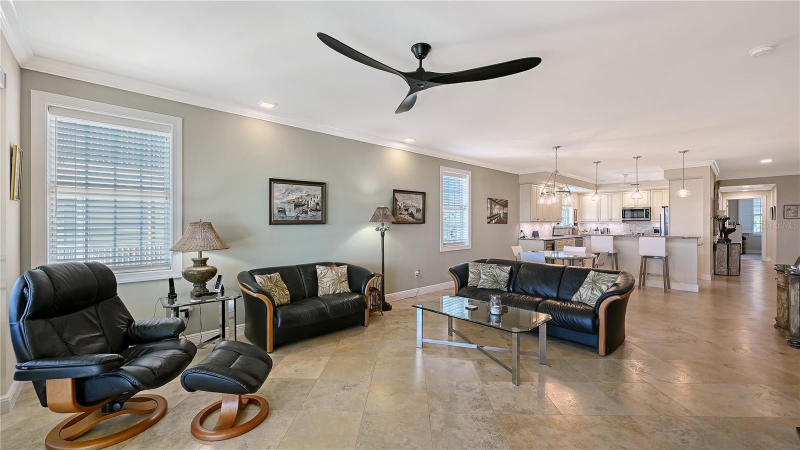 EDGEWATER/HIDDEN BAY PH IL BLD - Residential