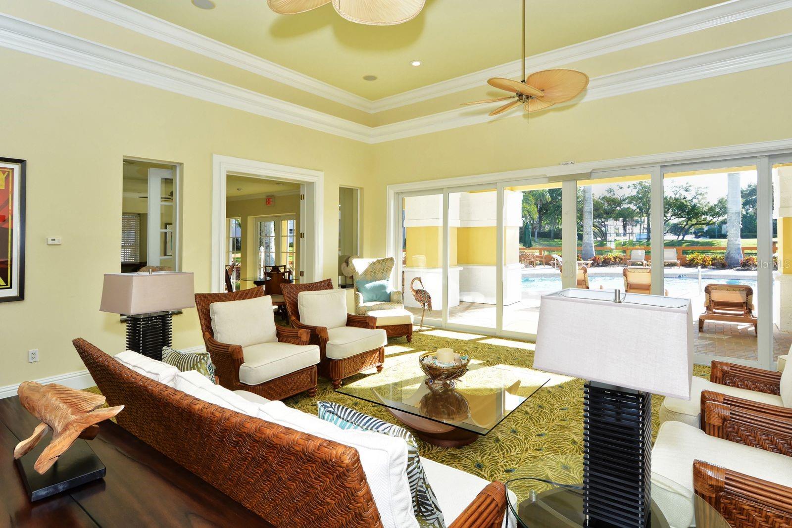 EDGEWATER/HIDDEN BAY PH IL BLD - Residential