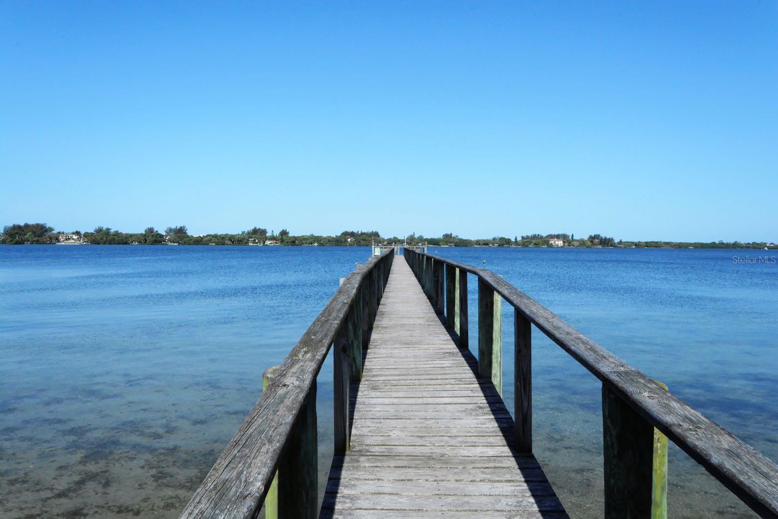 EDGEWATER/HIDDEN BAY PH IL BLD - Residential