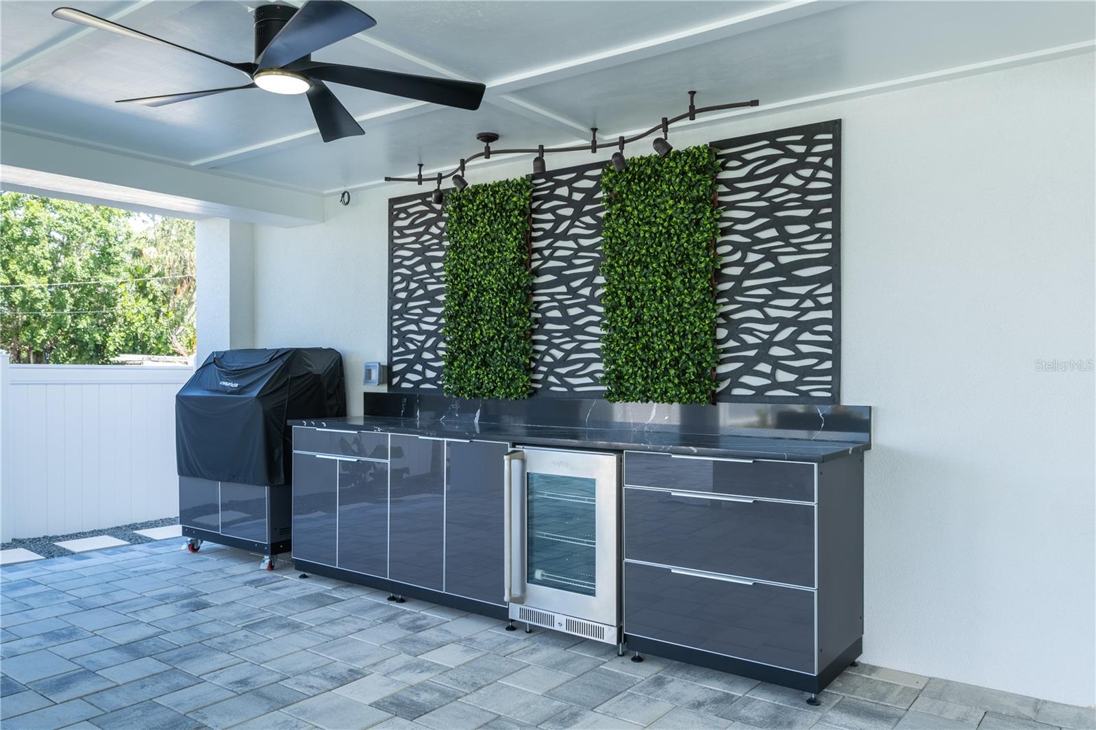 SHORE ACRES EDGEWATER SEC - Residential