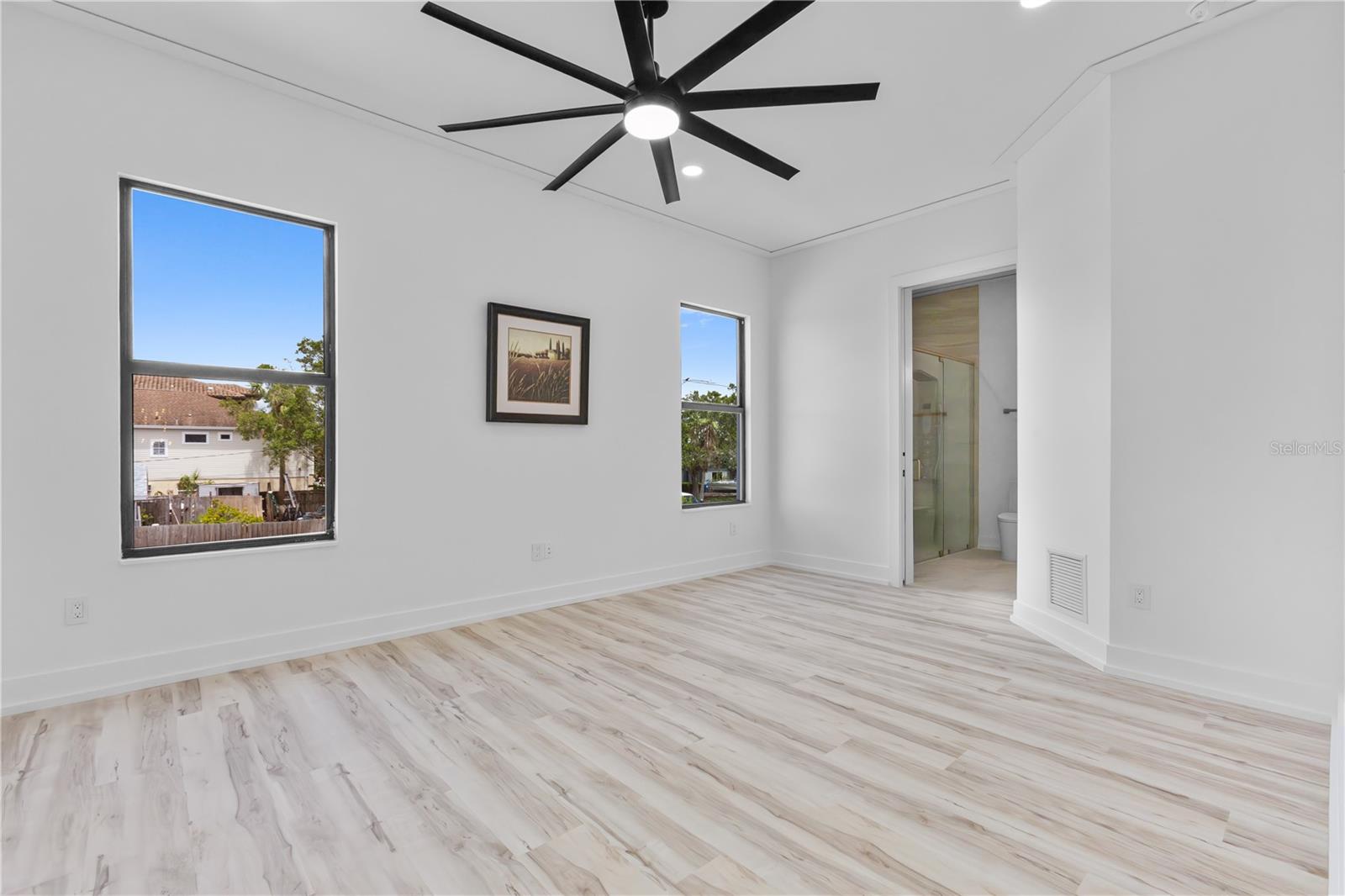 SHORE ACRES EDGEWATER SEC - Residential