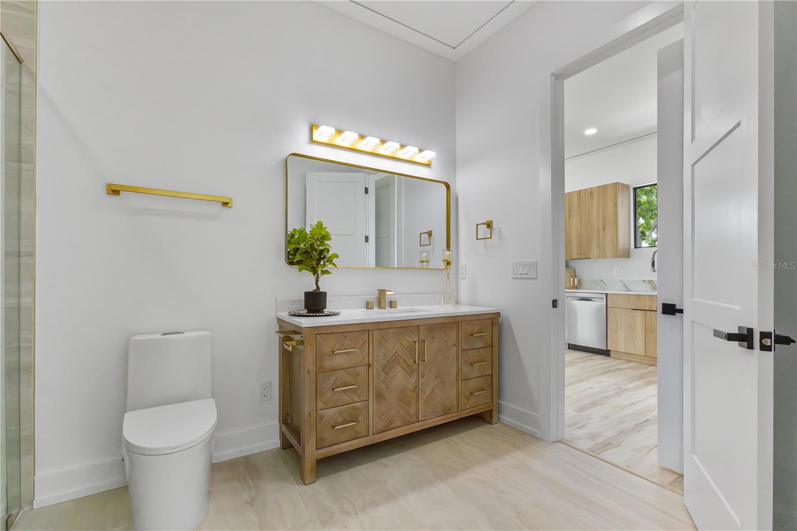 SHORE ACRES EDGEWATER SEC - Residential