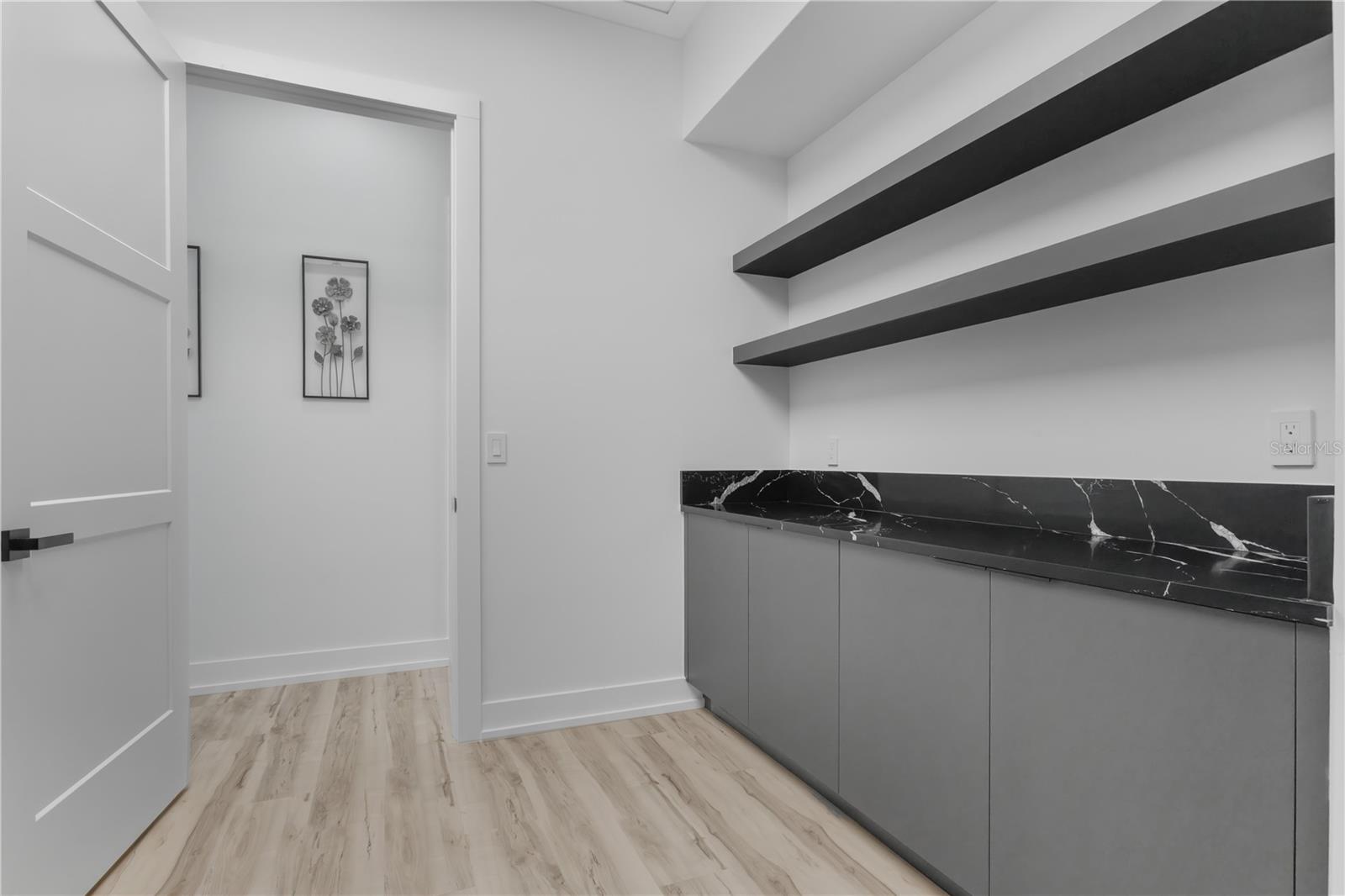 SHORE ACRES EDGEWATER SEC - Residential