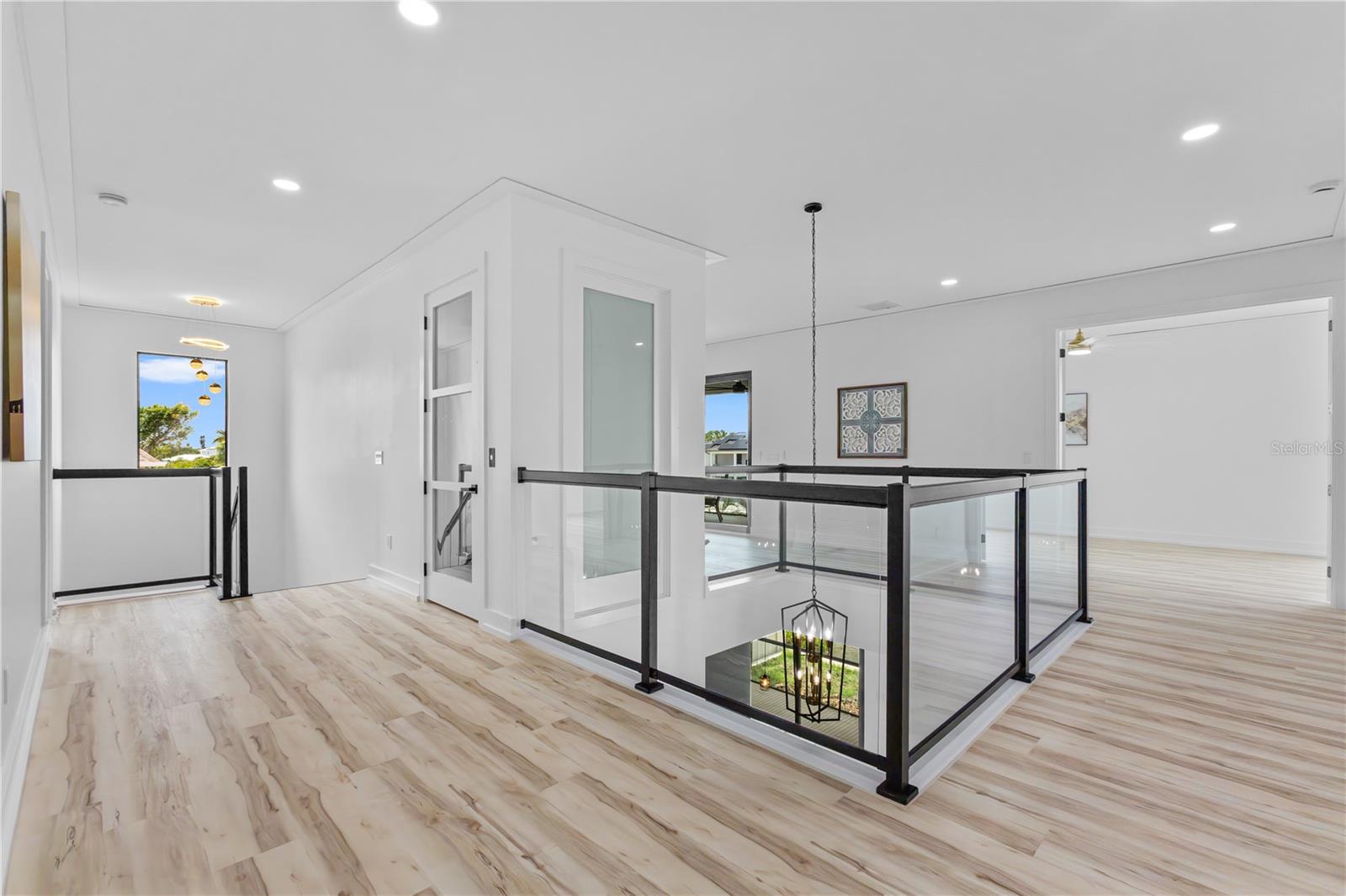 SHORE ACRES EDGEWATER SEC - Residential