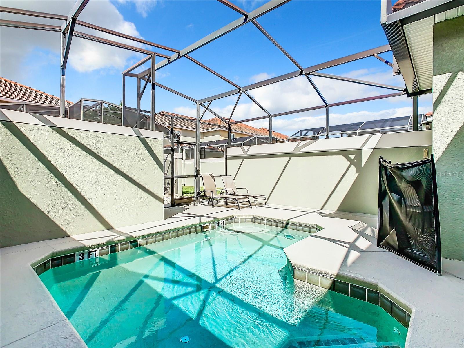 8967 CALIFORNIA PALM ROAD