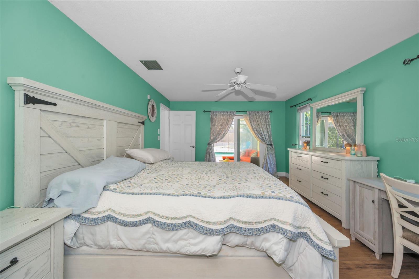 WESTLAKE VILLAGE - Residential