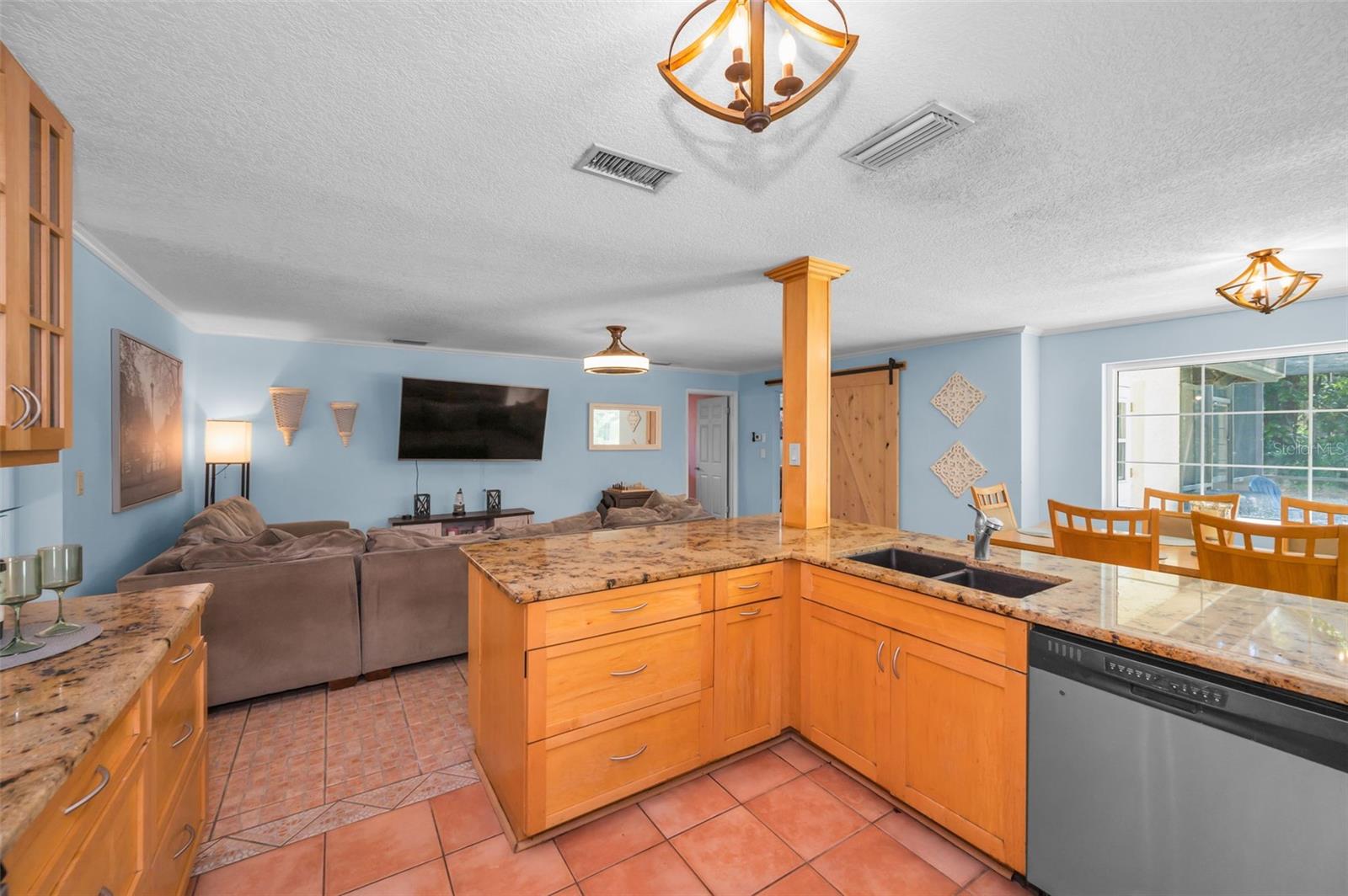 WESTLAKE VILLAGE - Residential
