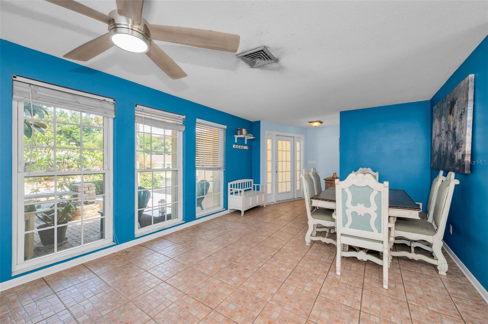 WESTLAKE VILLAGE - Residential