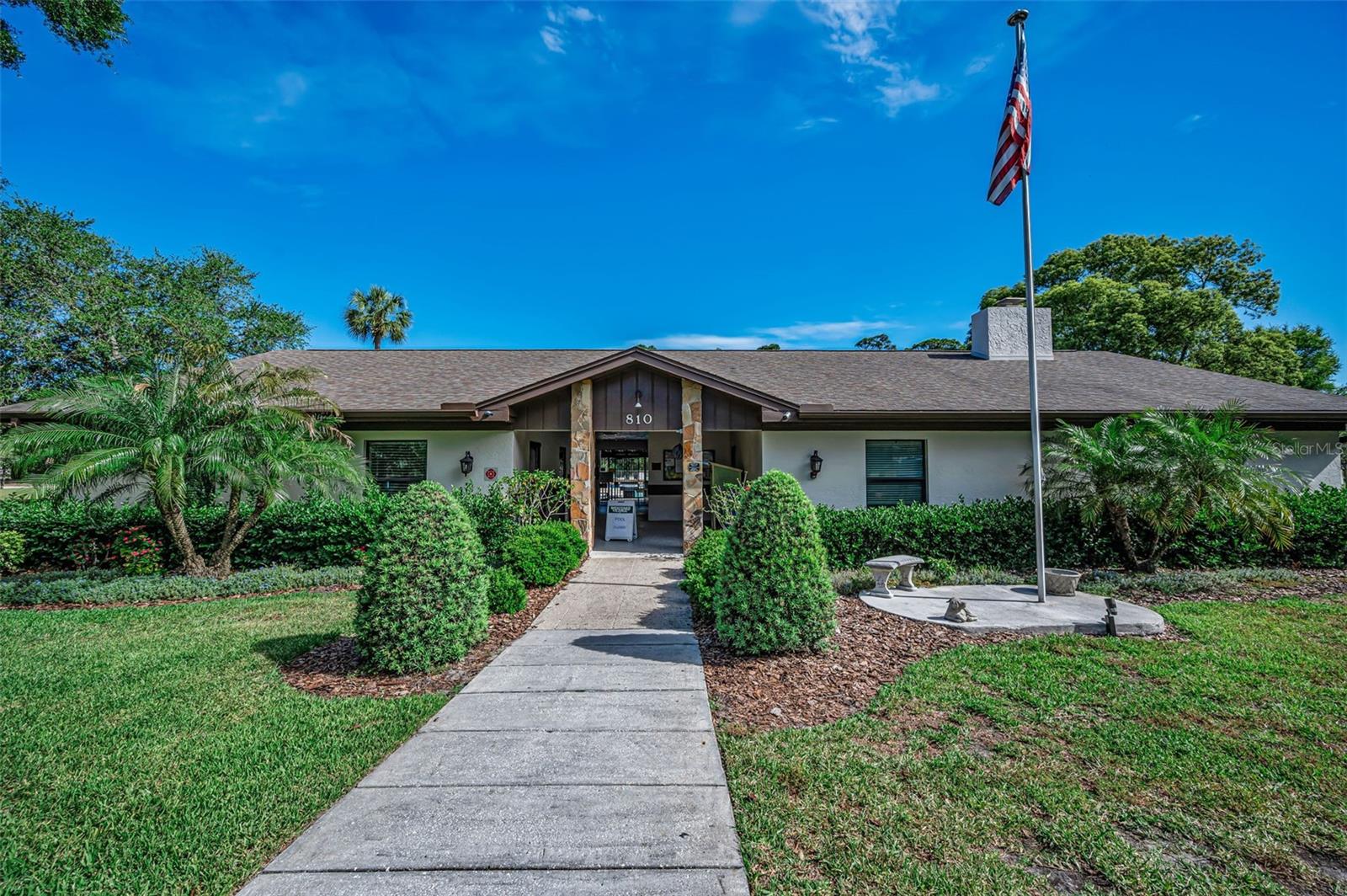 WESTLAKE VILLAGE - Residential