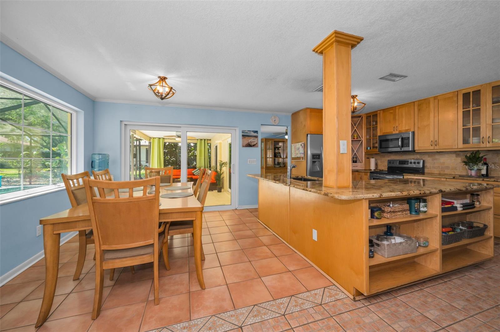 WESTLAKE VILLAGE - Residential