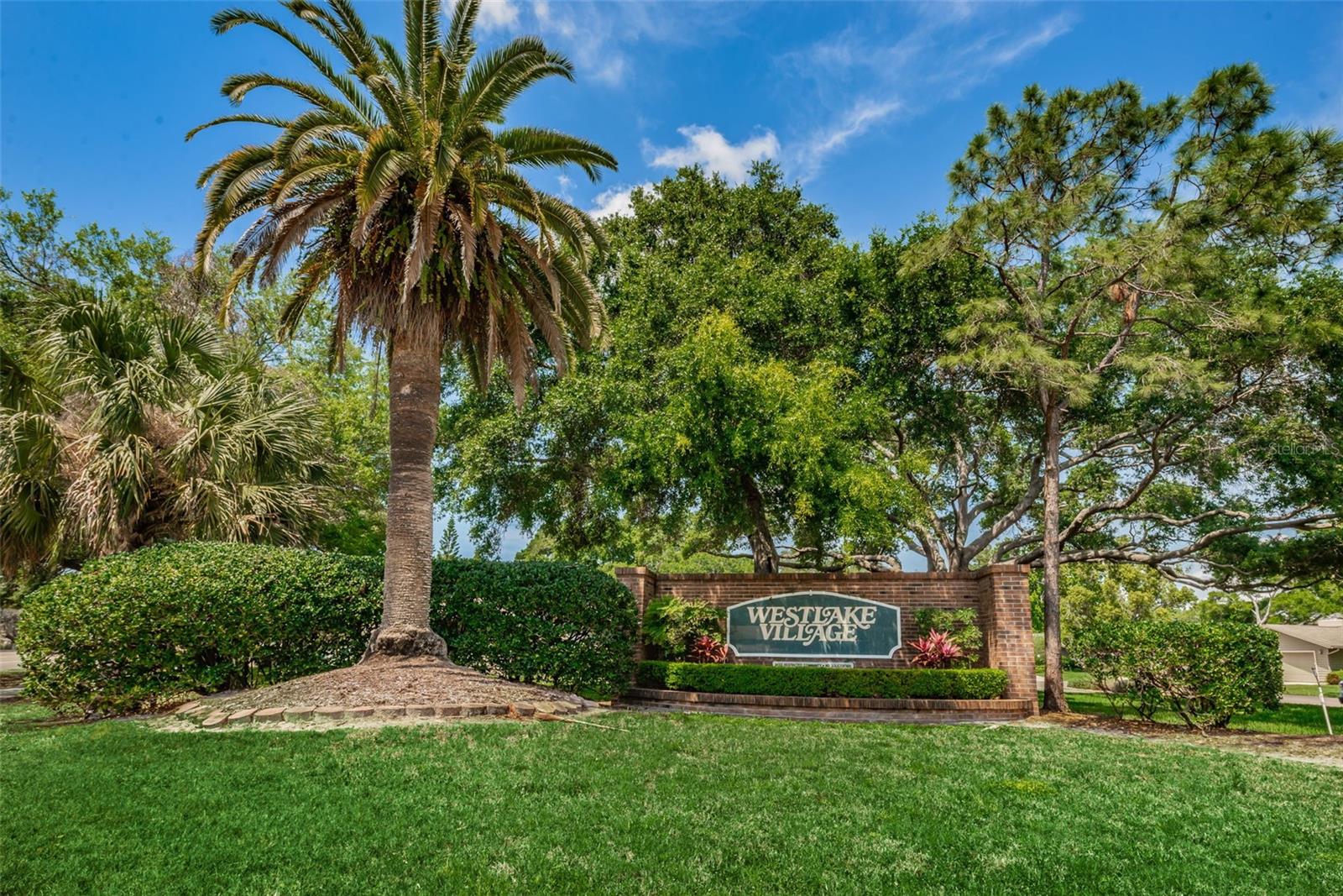 WESTLAKE VILLAGE - Residential