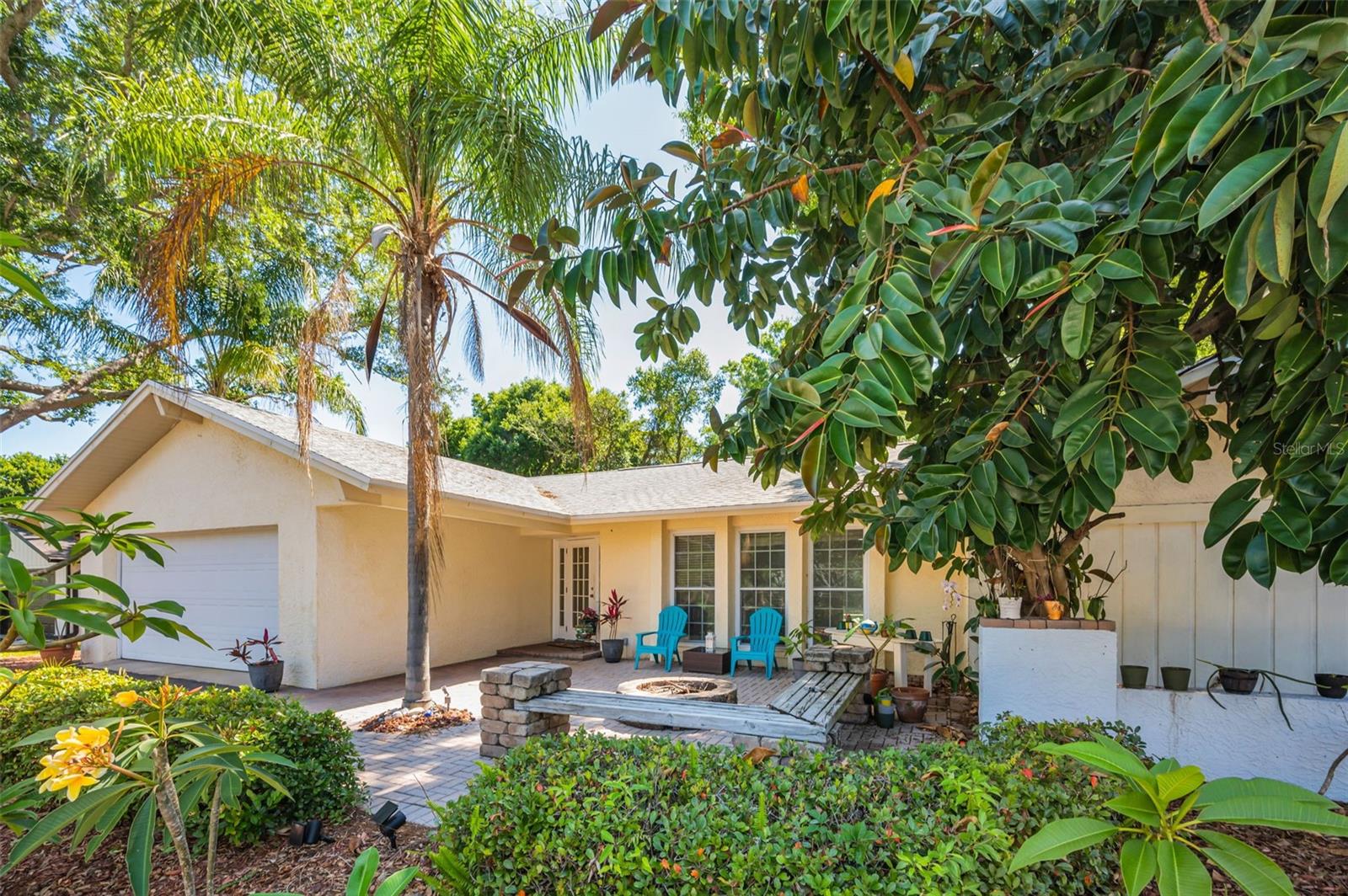 WESTLAKE VILLAGE - Residential