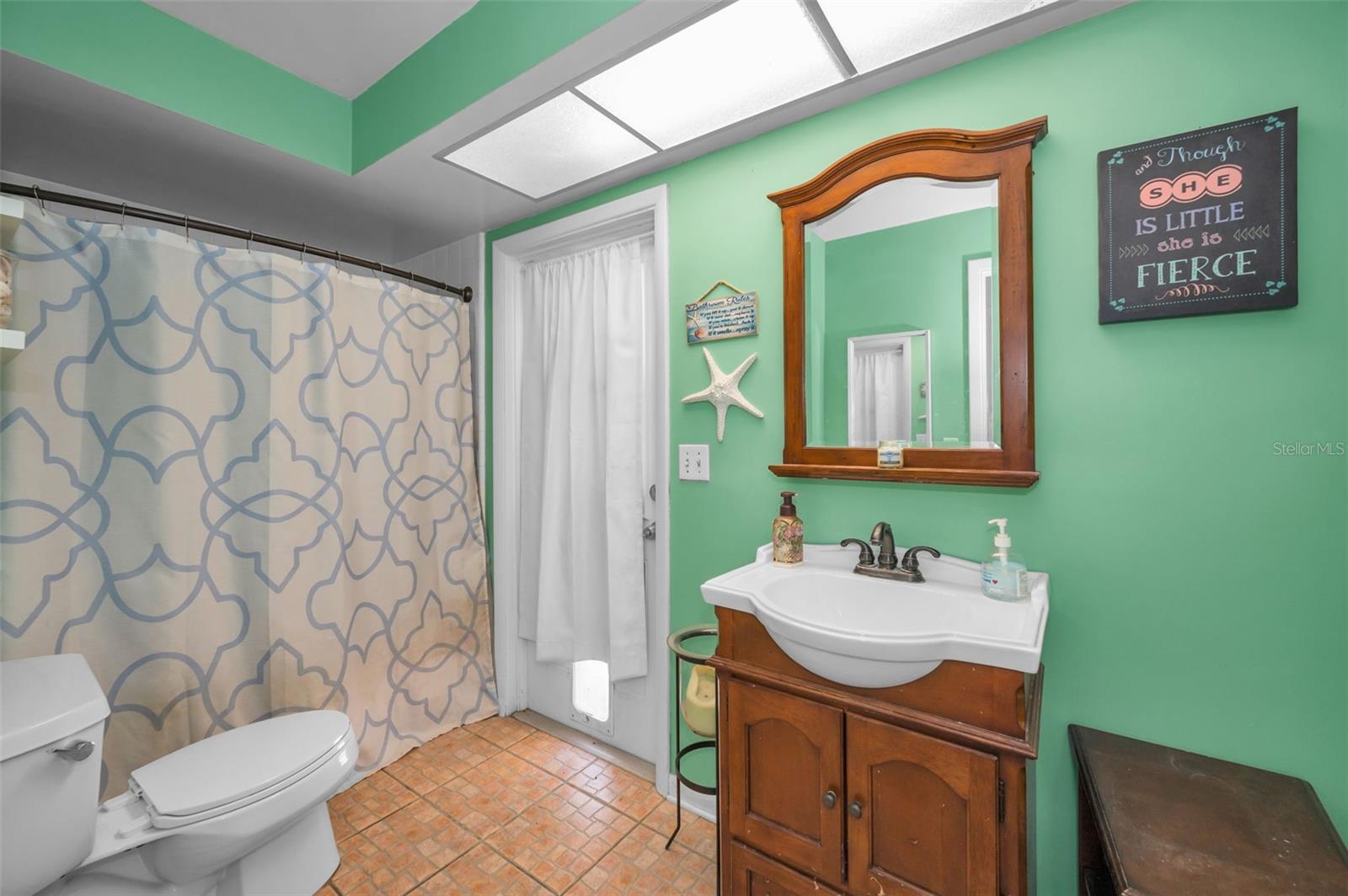 WESTLAKE VILLAGE - Residential