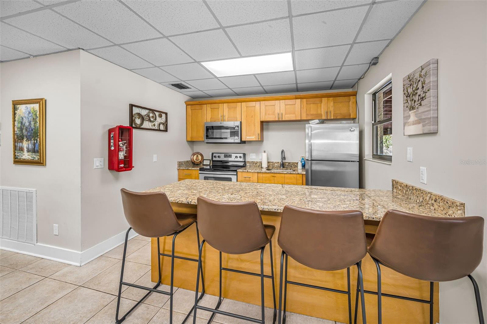 WESTLAKE VILLAGE - Residential