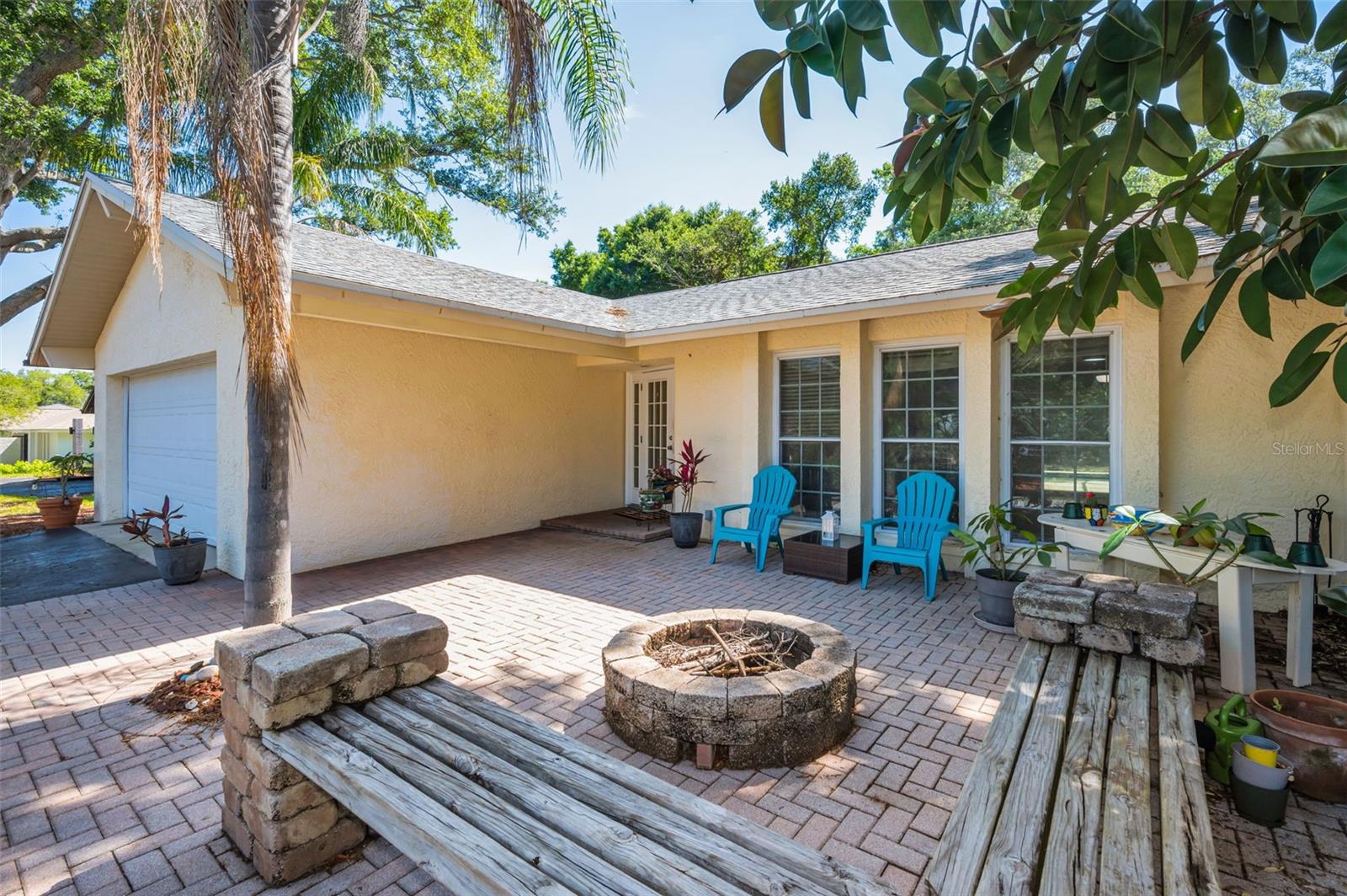 WESTLAKE VILLAGE - Residential