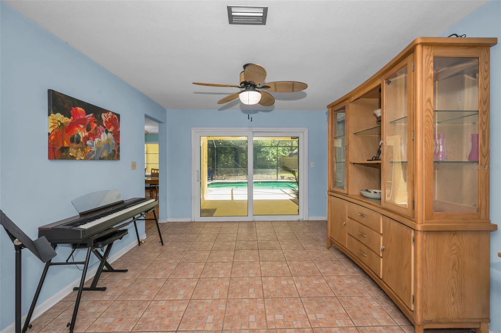 WESTLAKE VILLAGE - Residential