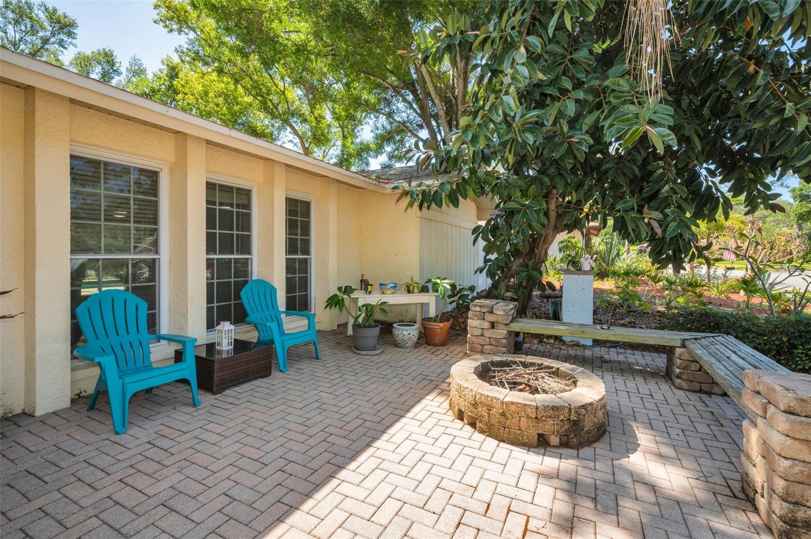 WESTLAKE VILLAGE - Residential