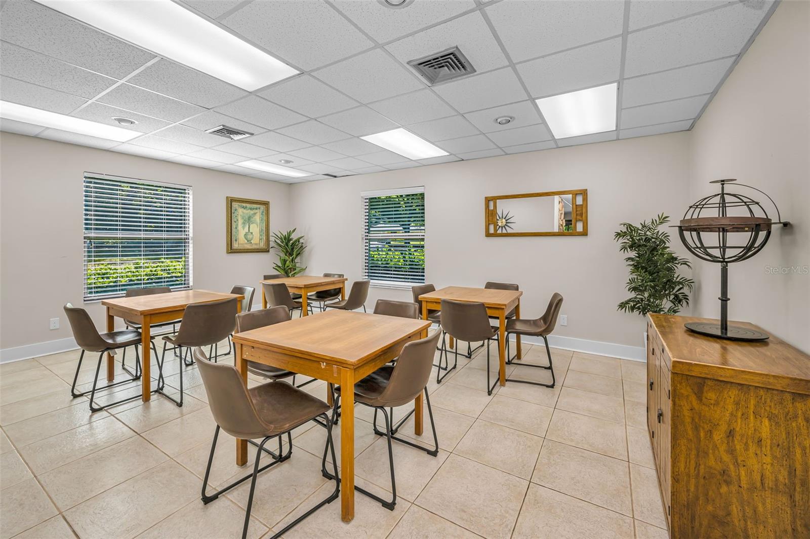 WESTLAKE VILLAGE - Residential
