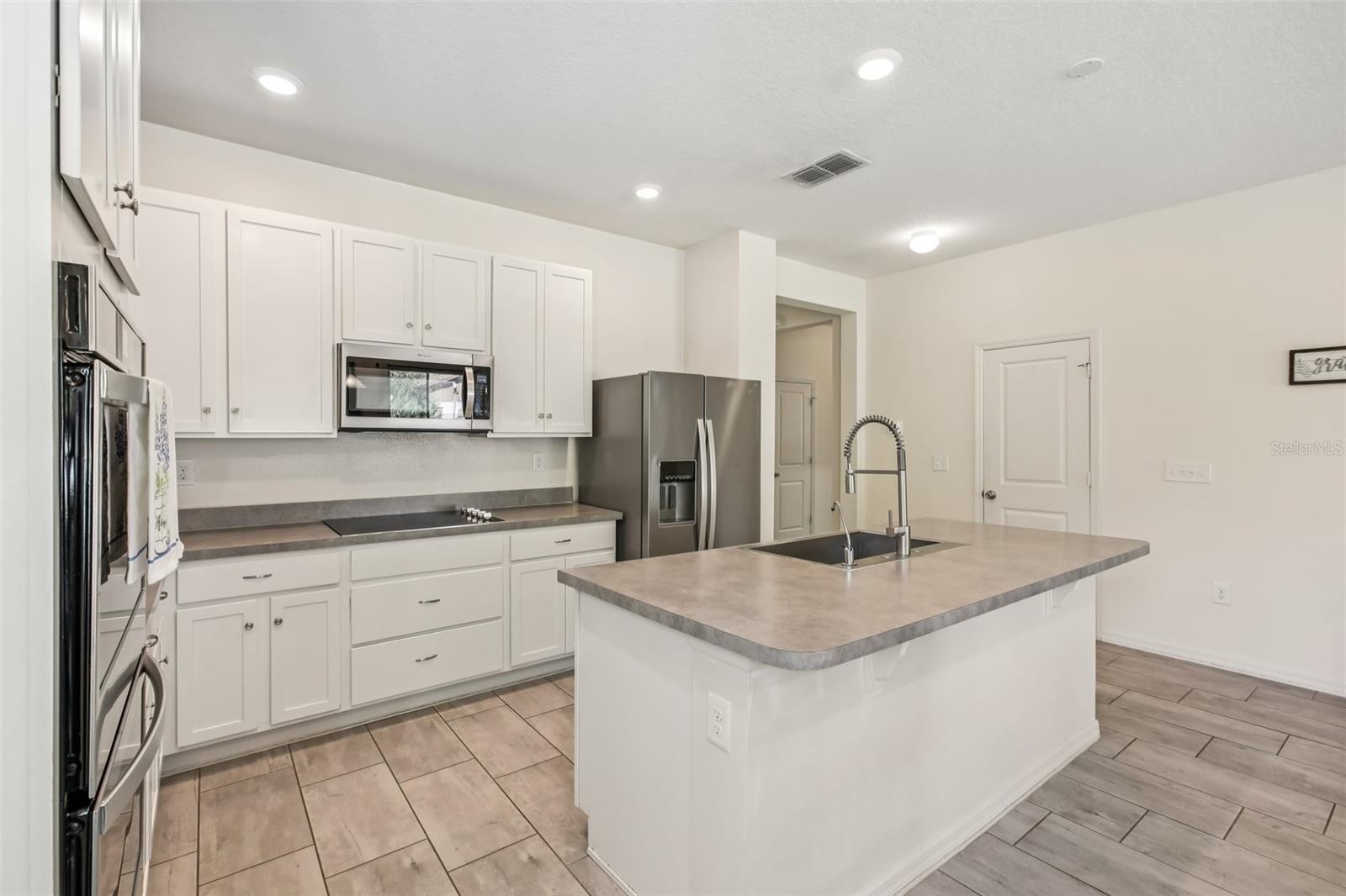 CAYDEN RESERVE - Residential