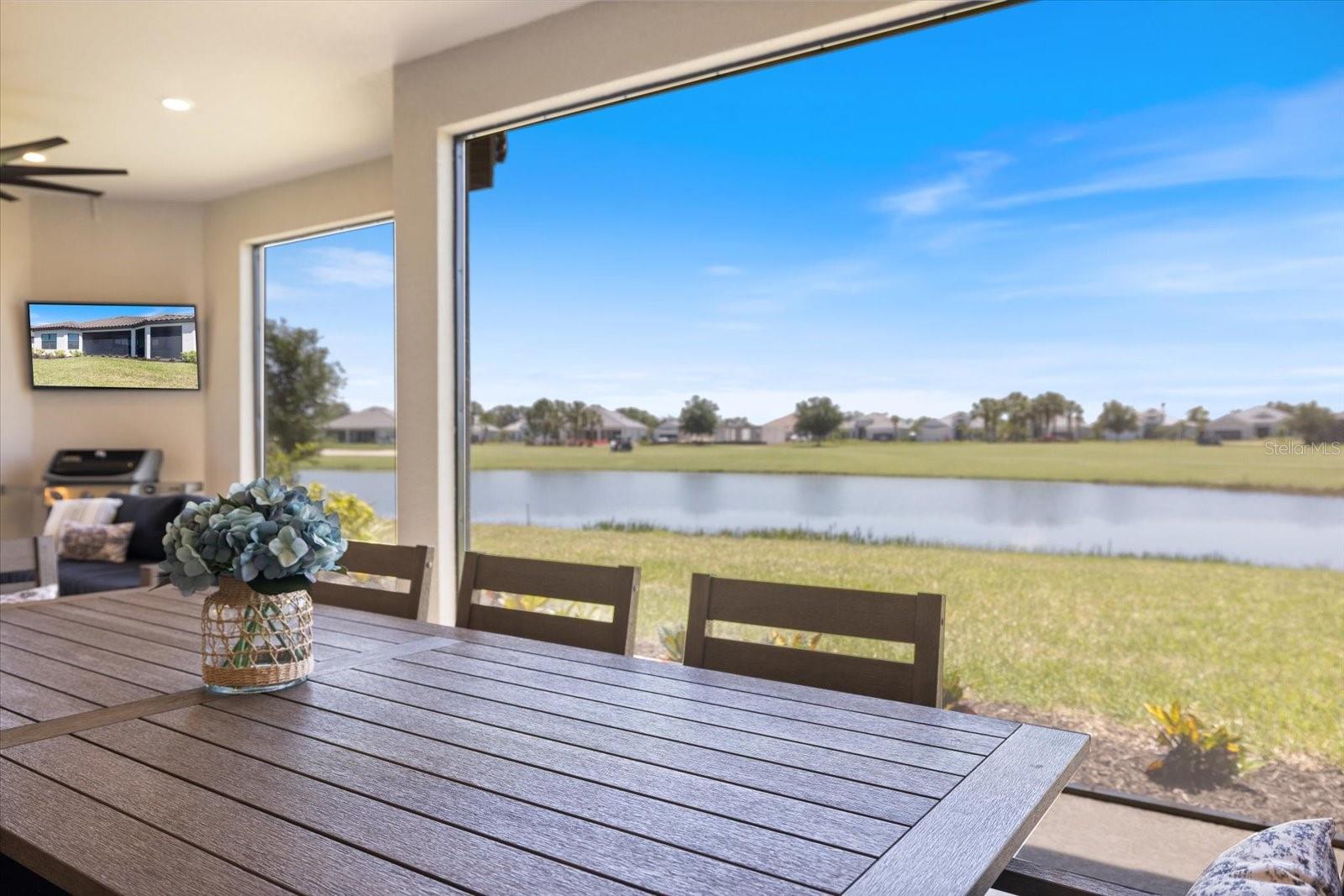 AZARIO ESPLANADE PH V - Residential