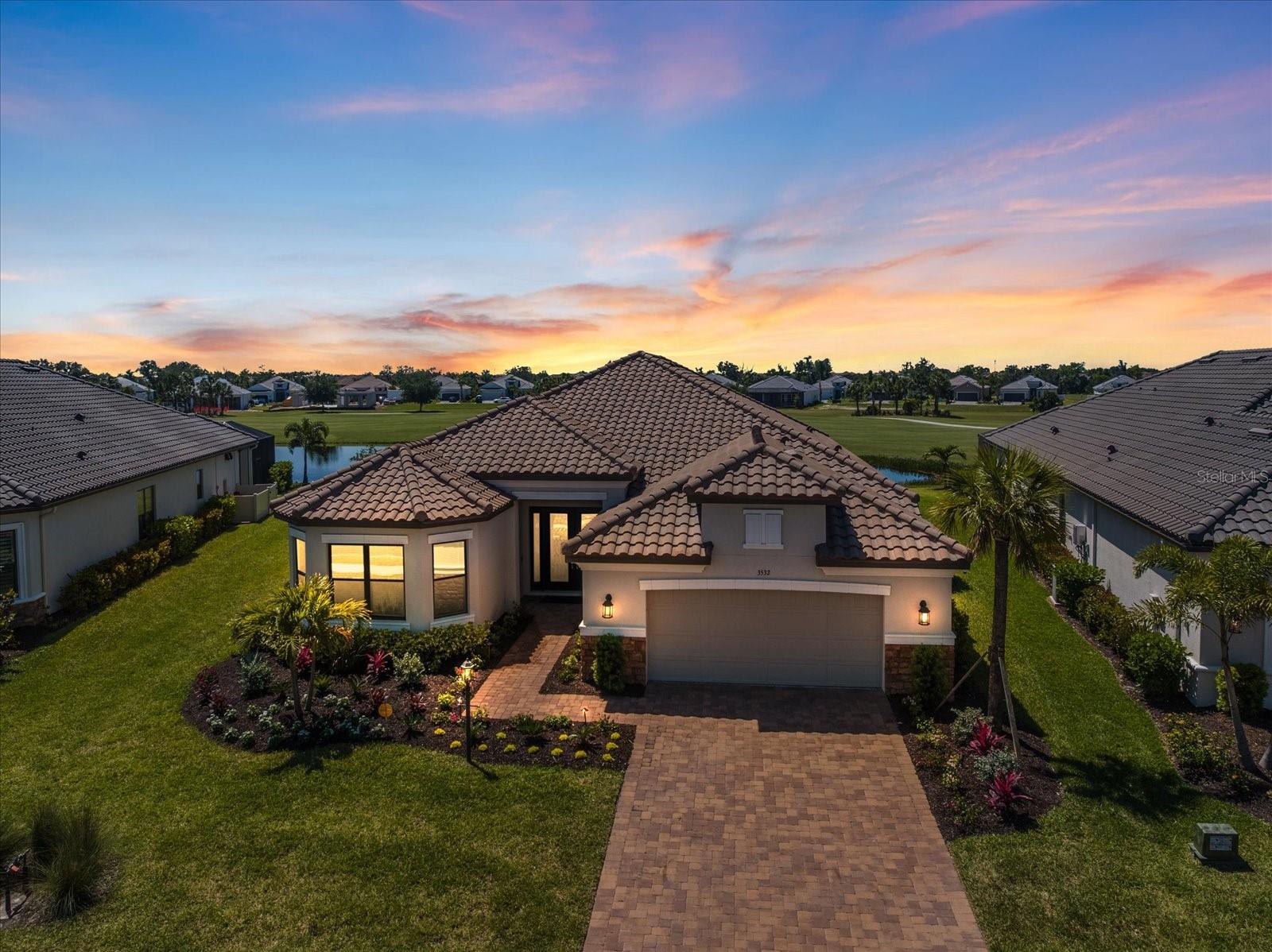 3532 SANTA CATERINA BOULEVARD