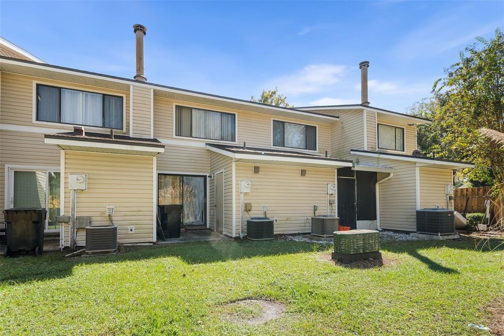 Photo of 825 SW 60th Terrace #825, Gainesville, FL 32607 (MLS # C7517212)