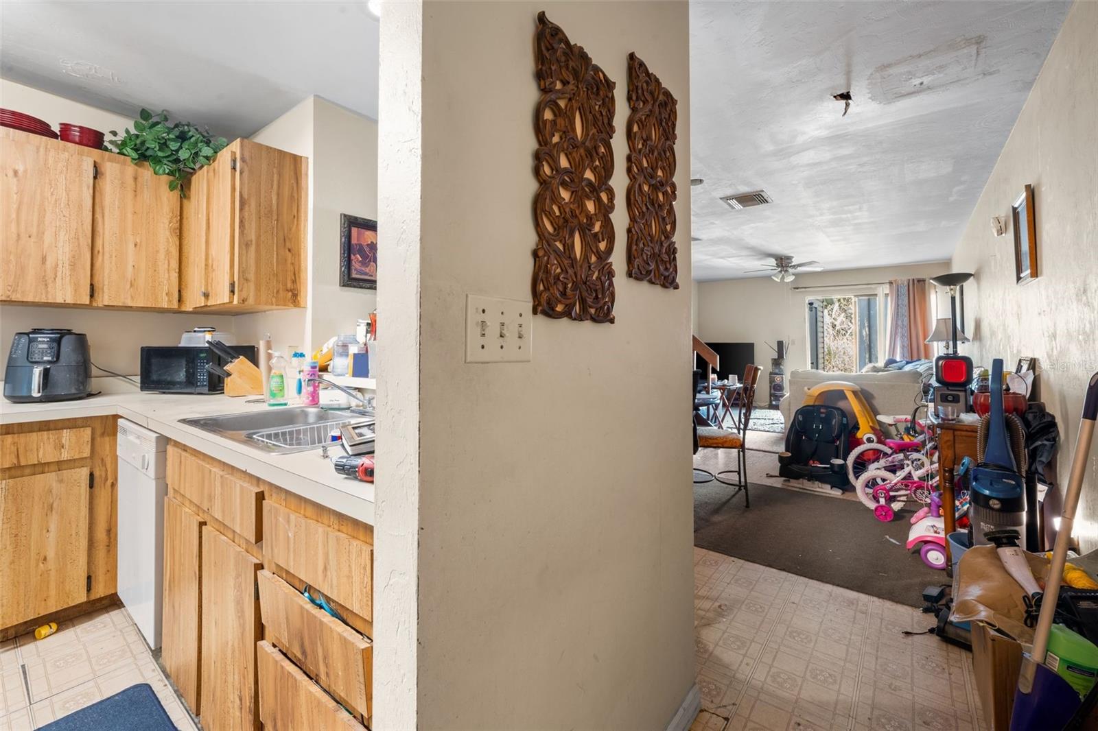 SHELL ROCK VILLAS REP - Residential