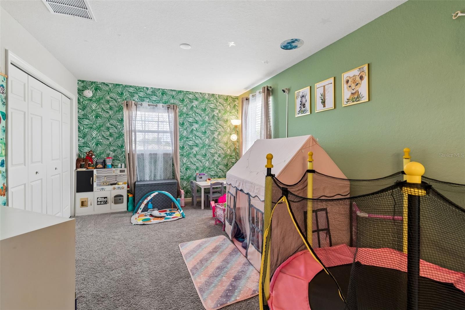 ANISTON - Residential