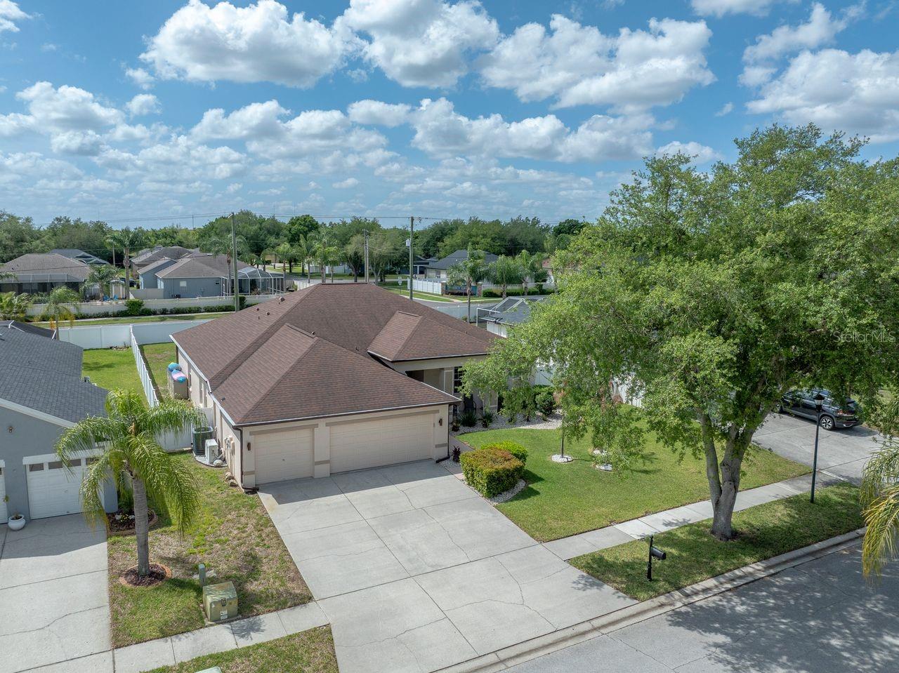 DUNCAN GROVES - Residential