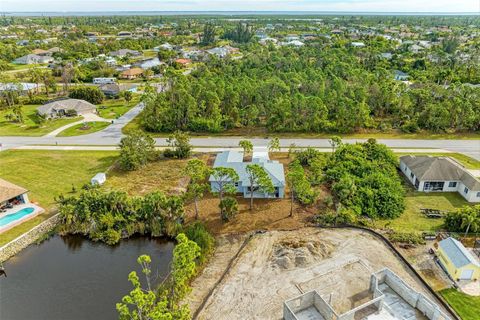 A home in PORT CHARLOTTE