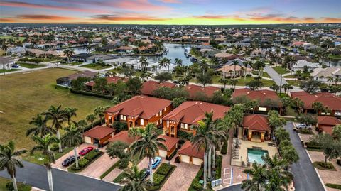 A home in PUNTA GORDA