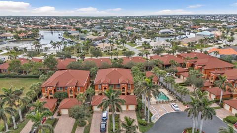 A home in PUNTA GORDA