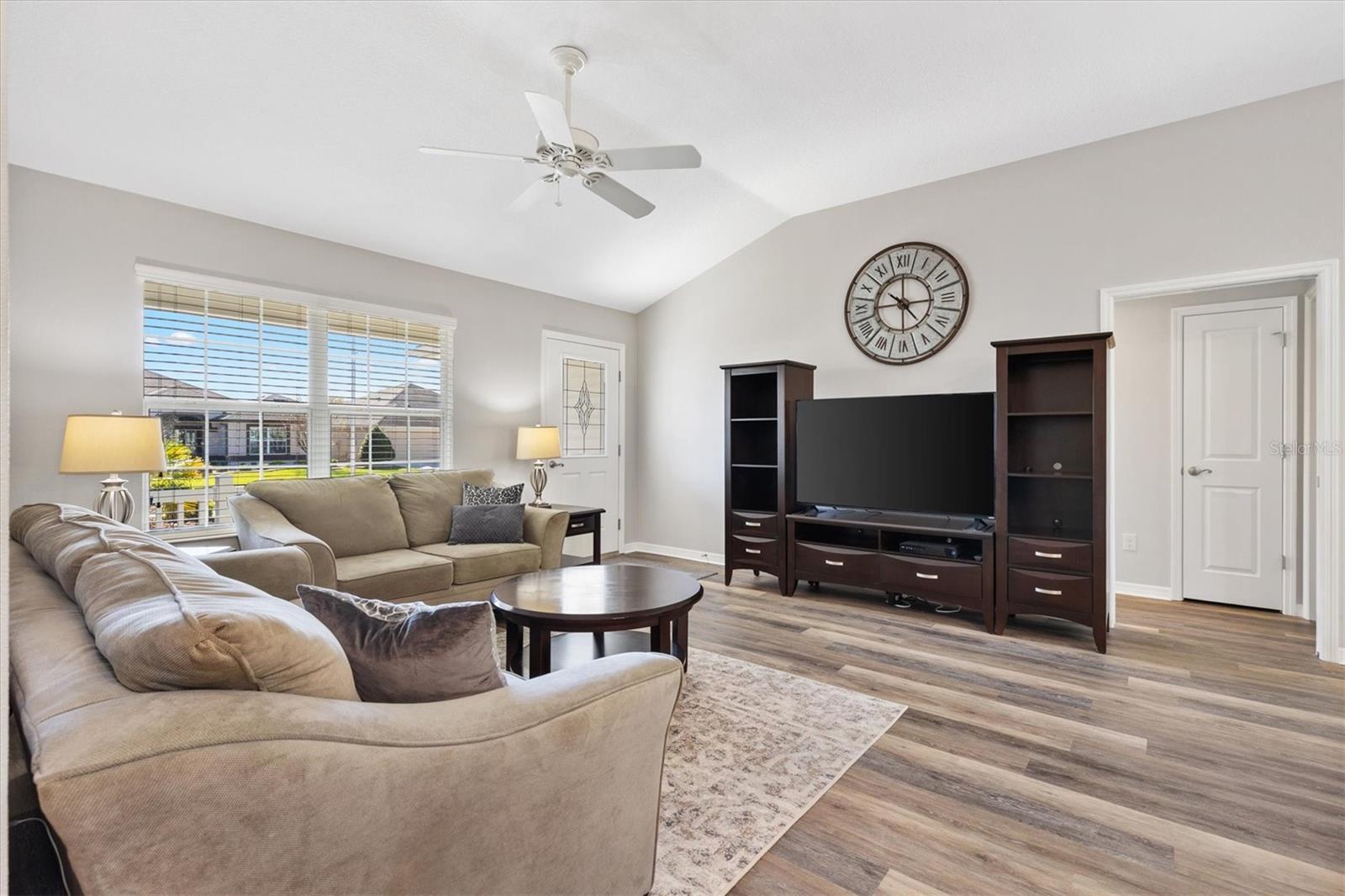 1174 WESTMORELAND LOOP