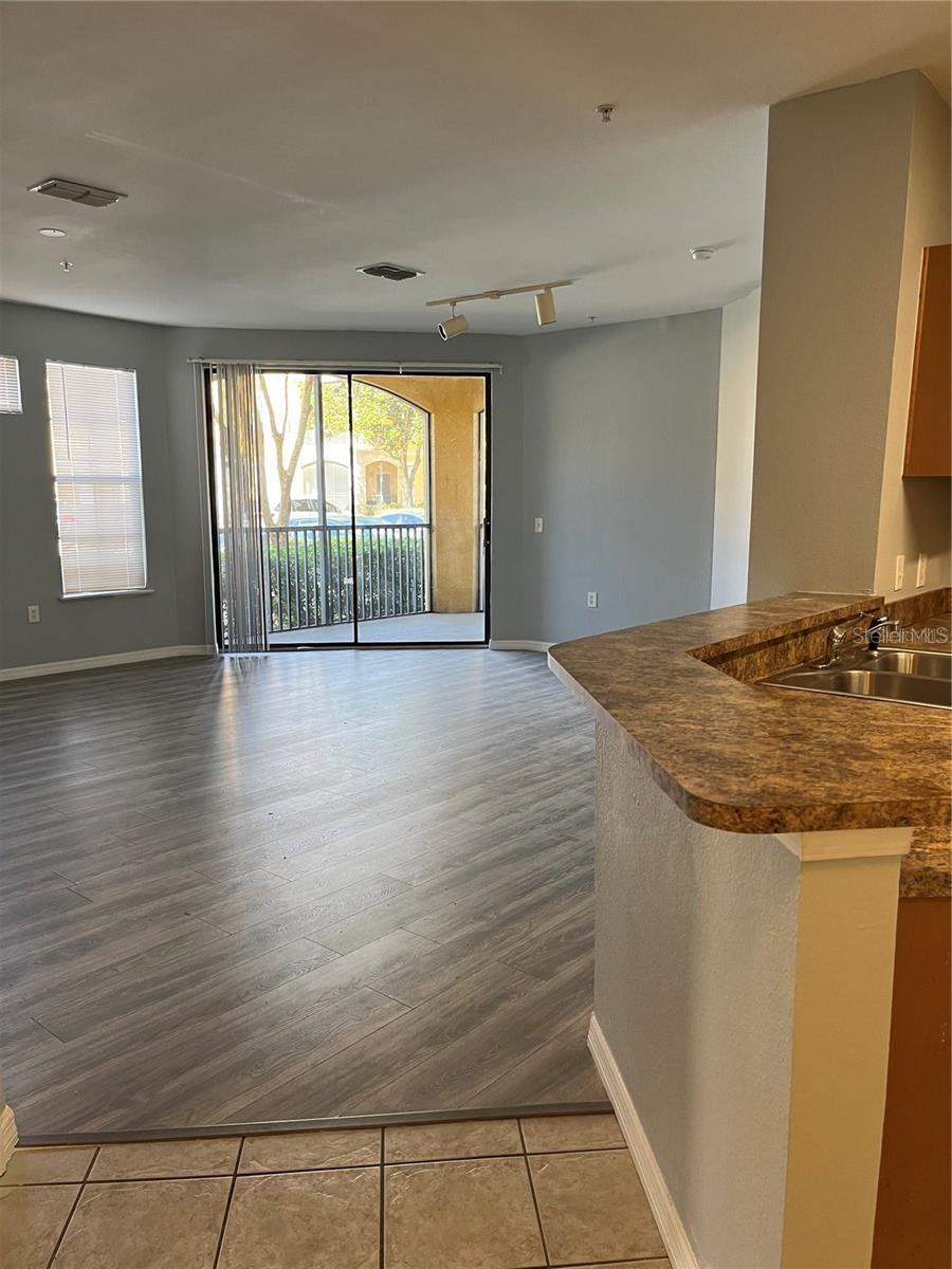 SERENATA CONDO - Residential Lease