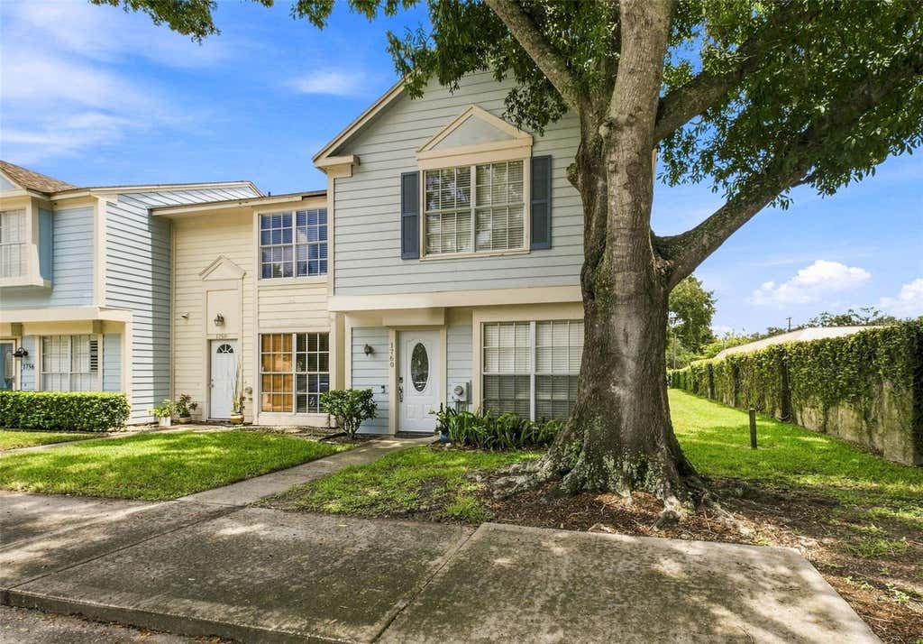 Photo of 1760 Mill Run Circle, Tampa, FL 33613 (MLS # TB8536303)