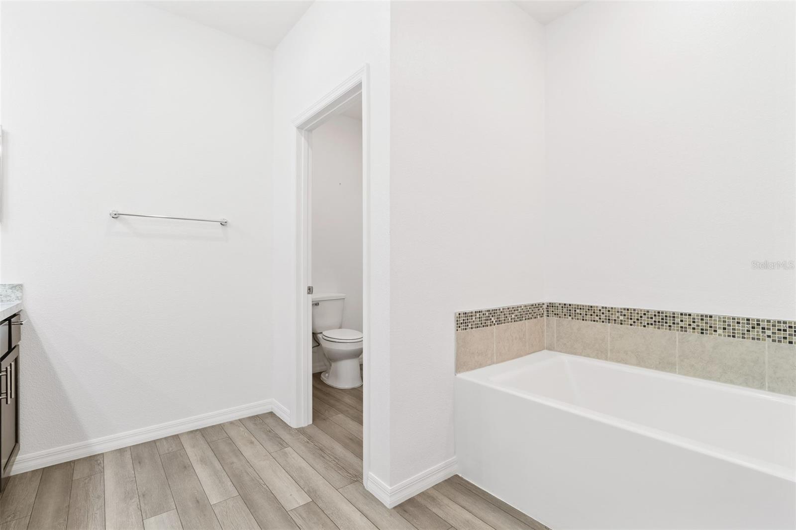 OAK PARK PH 1 PB 36 PG 78 - Residential