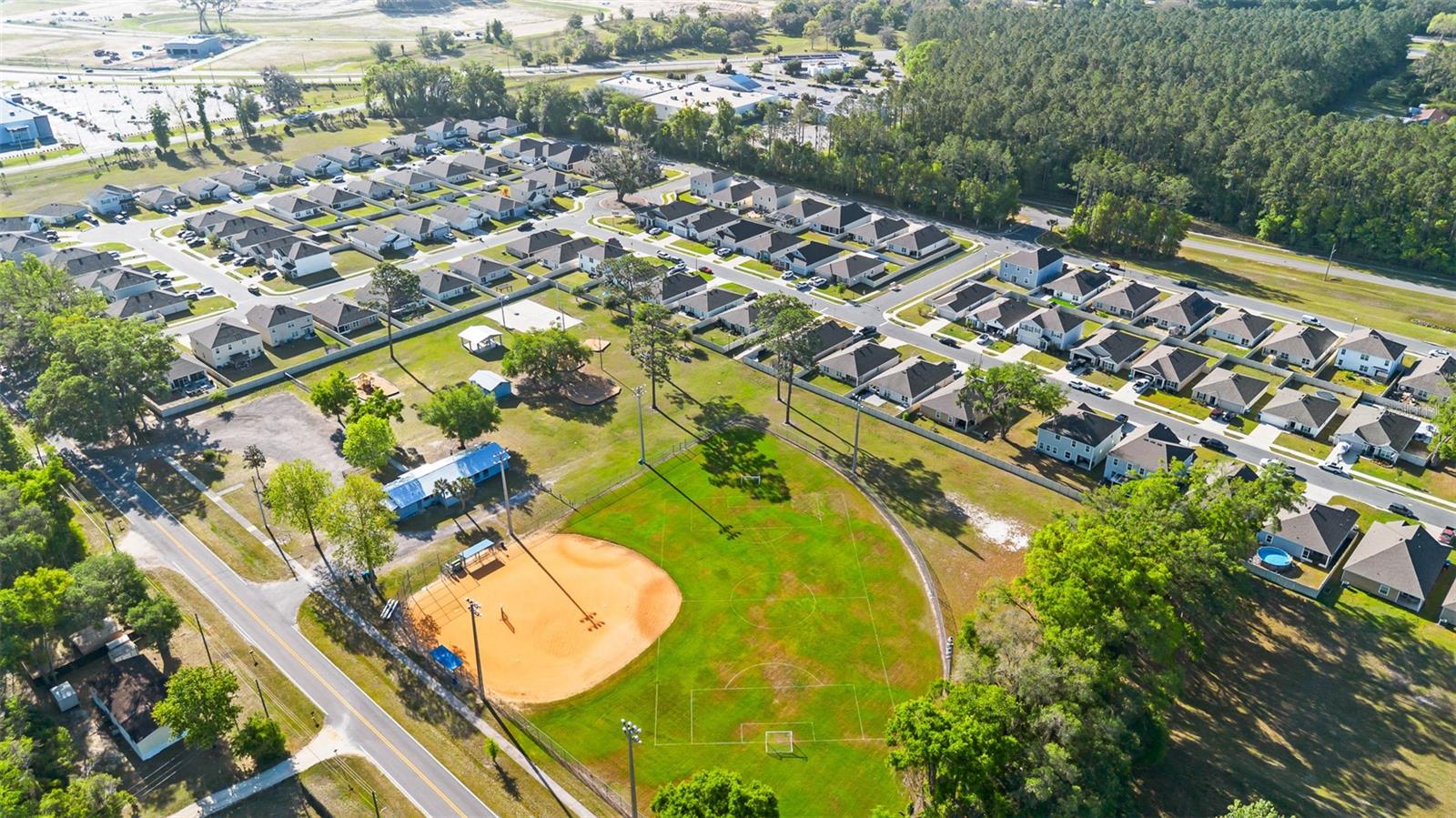 OAK PARK PH 1 PB 36 PG 78 - Residential