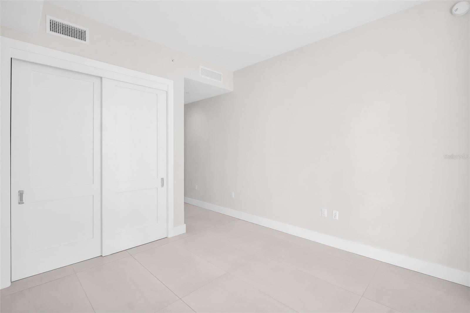 ART HOUSE CONDOMINIUM UNIT 1104 - Residential