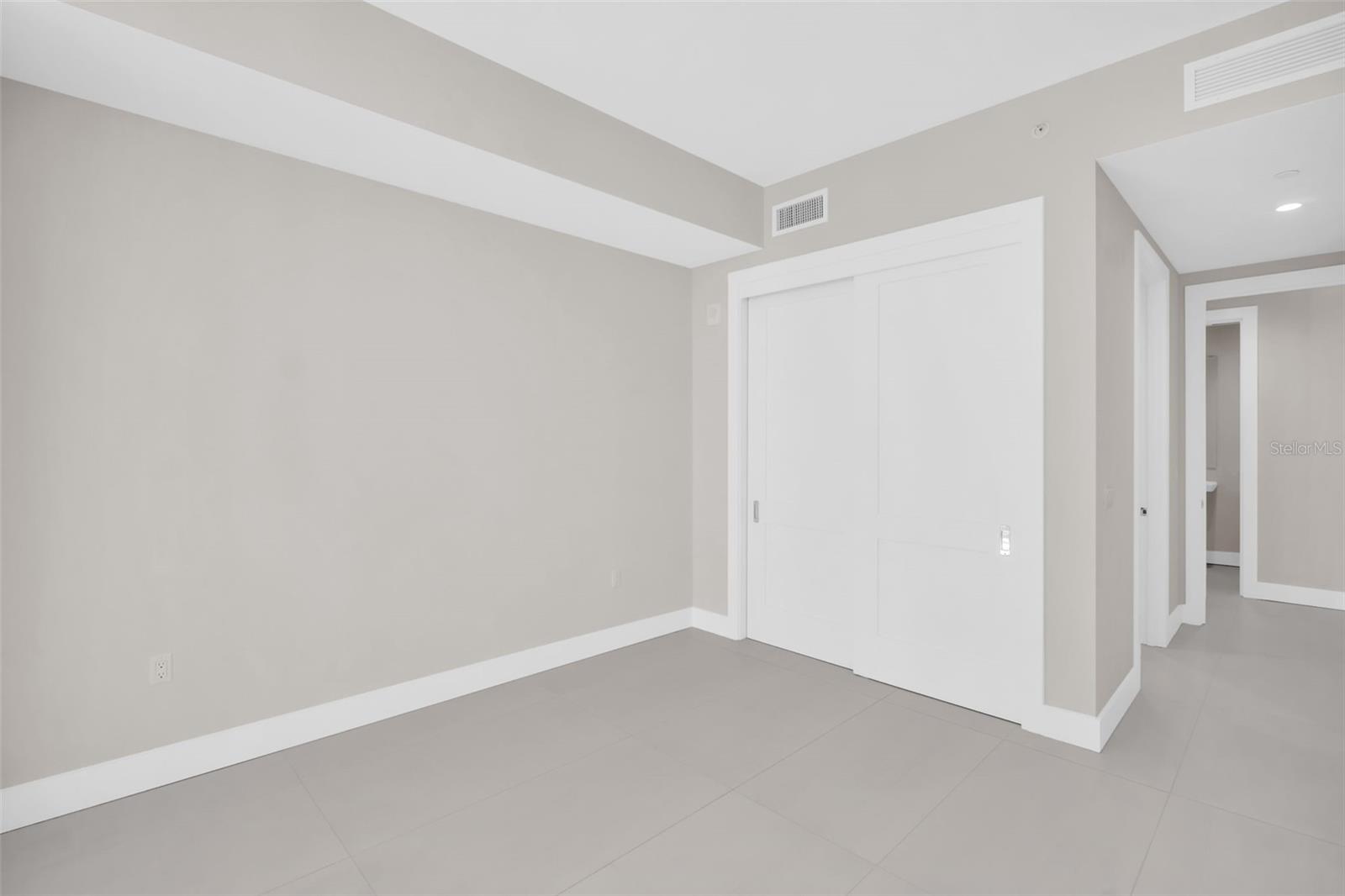 ART HOUSE CONDOMINIUM UNIT 1104 - Residential