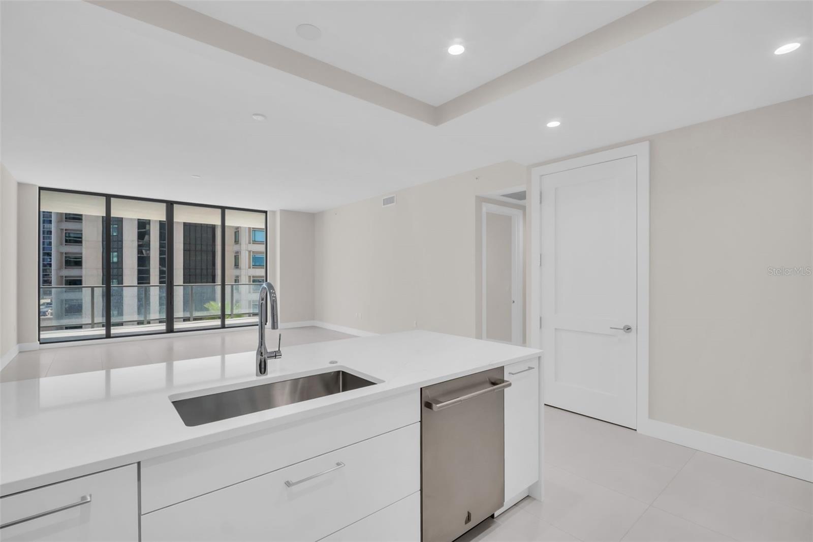 ART HOUSE CONDOMINIUM UNIT 1104 - Residential