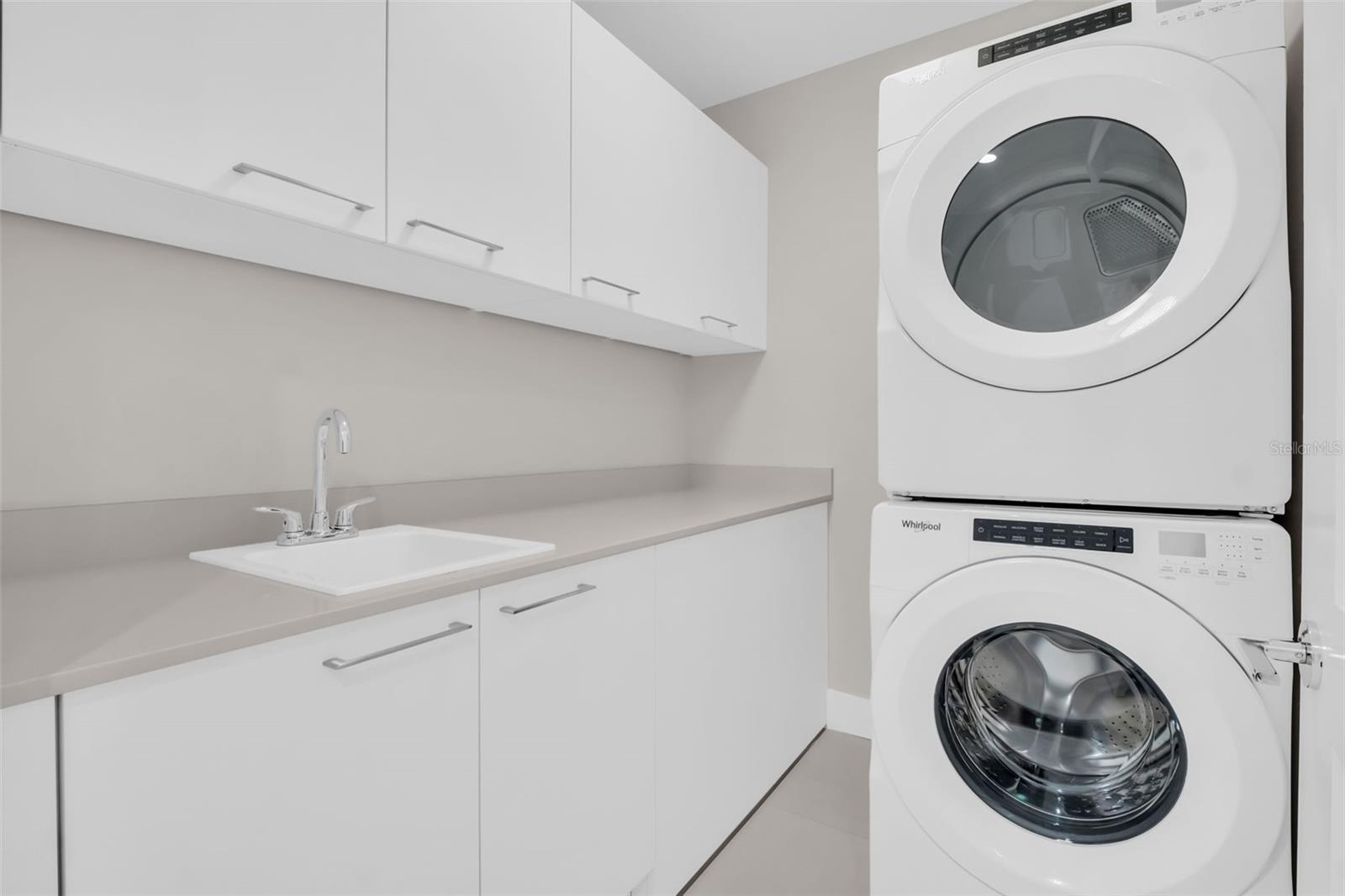 ART HOUSE CONDOMINIUM UNIT 1104 - Residential