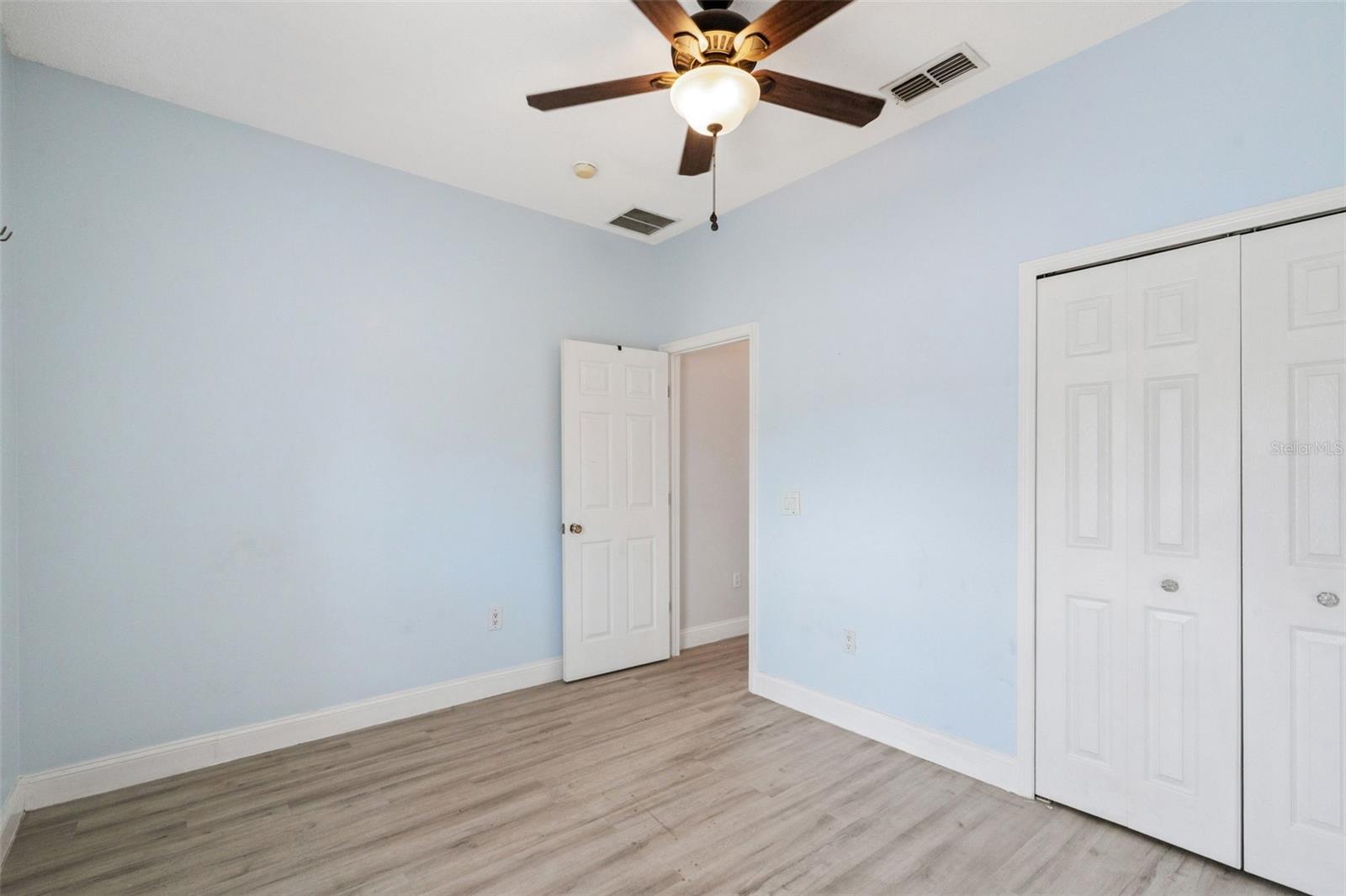 PEBBLE POINTE UNIT 3B - Residential