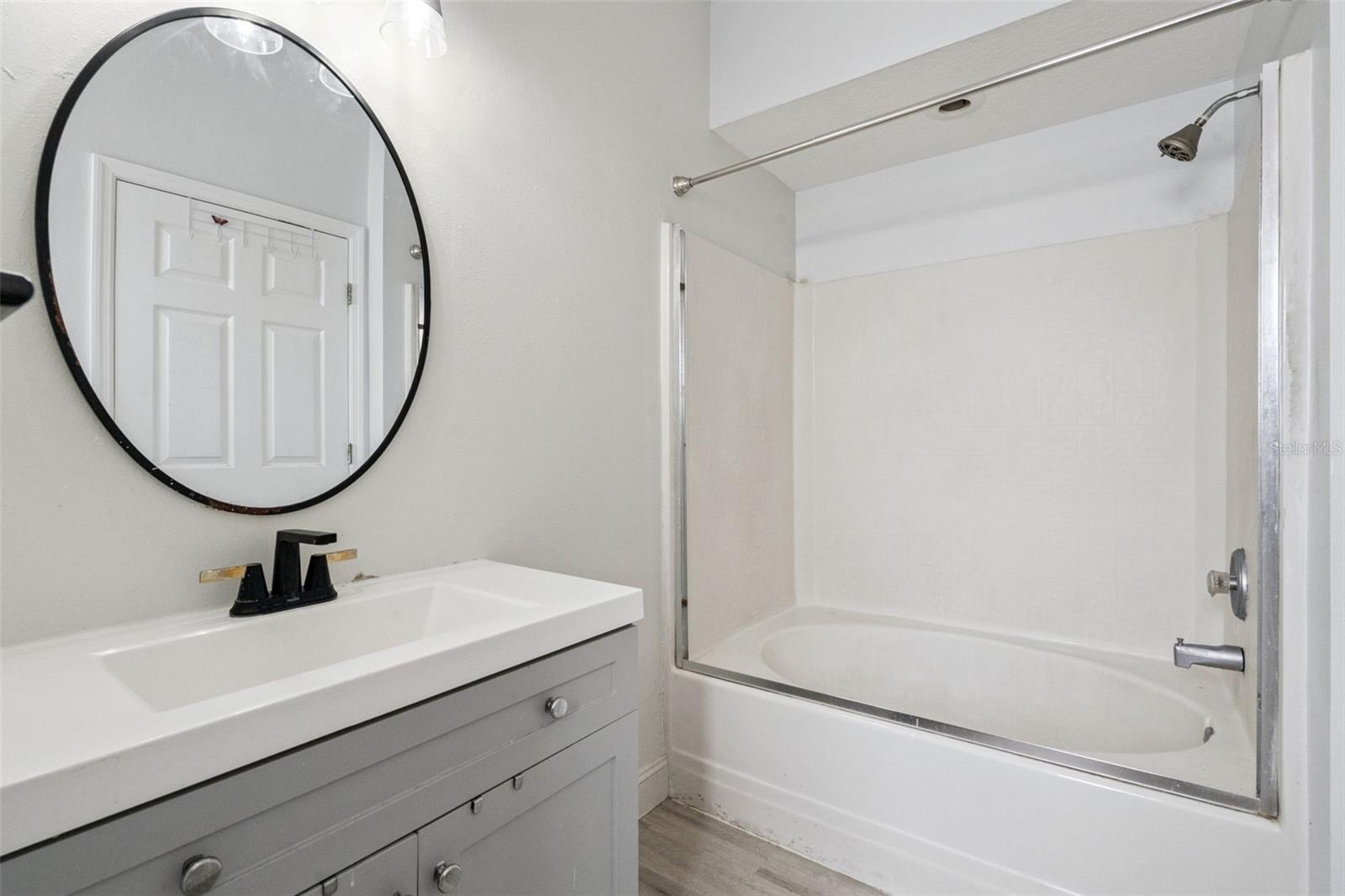 PEBBLE POINTE UNIT 3B - Residential